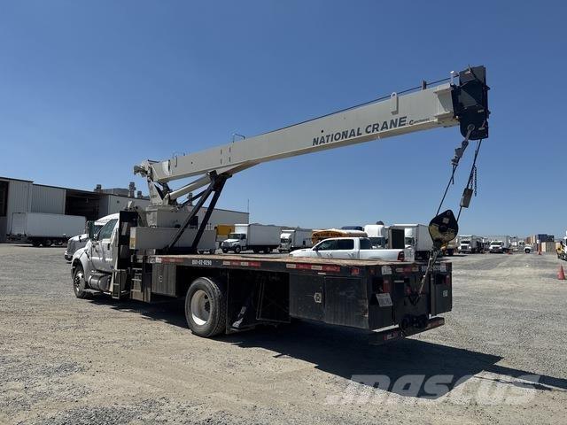 Ford F-750 Muut kuorma-autot