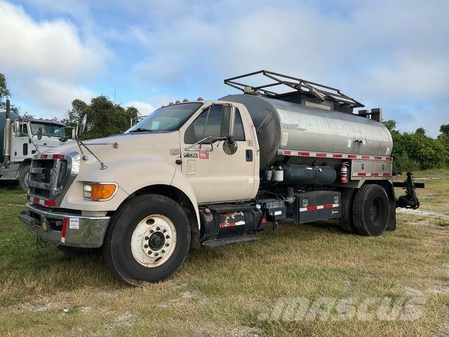 Ford F-750 Betonikuorma-autot