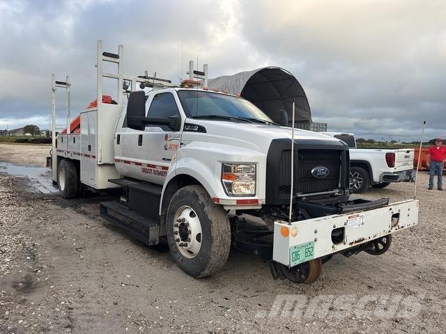 Ford F-750 XL Muut kuorma-autot
