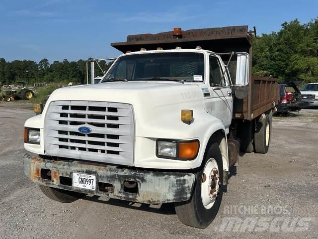 Ford F-800 Sora- ja kippiautot