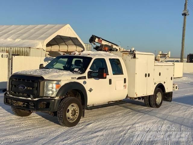 Ford F550 Tienhoitoautot
