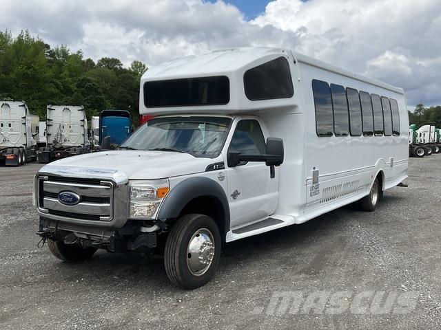 Ford F550 Minibussit