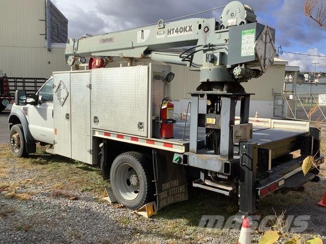 Ford F550 Nosturiautot