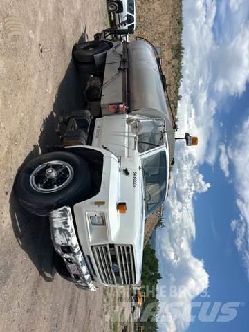 Ford F700 Betonikuorma-autot
