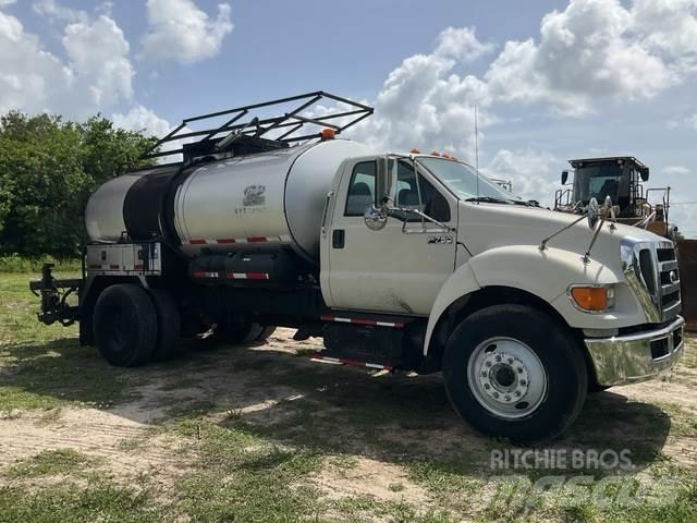 Ford F750 Betonikuorma-autot