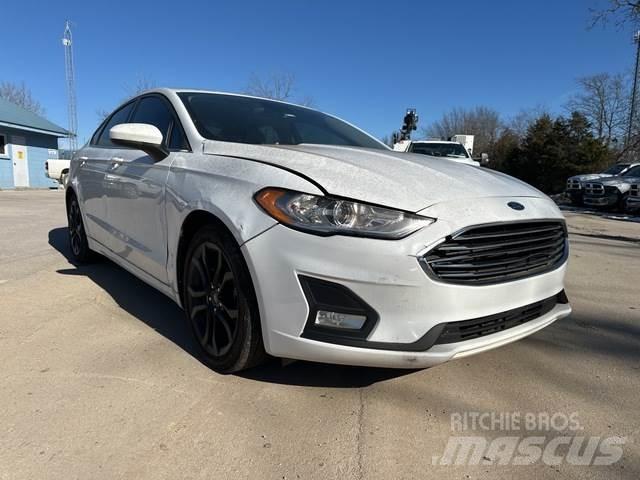 Ford Fusion Henkilöautot