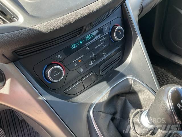 Ford Kuga Henkilöautot