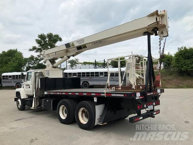 Ford L8000 Muut kuorma-autot