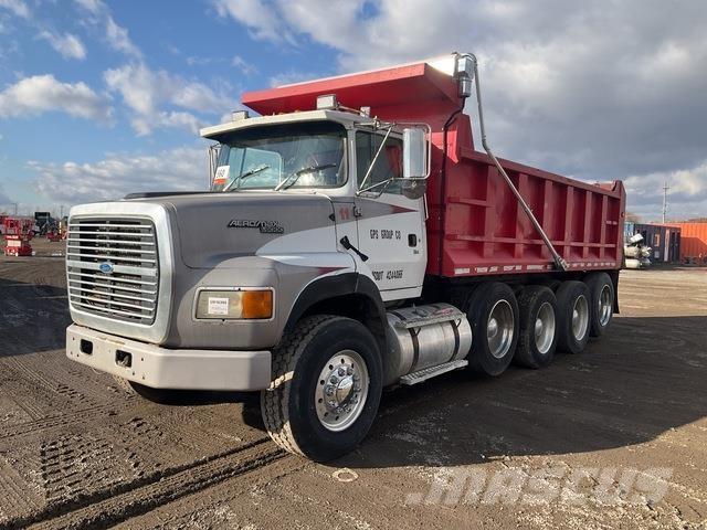 Ford L900 Sora- ja kippiautot