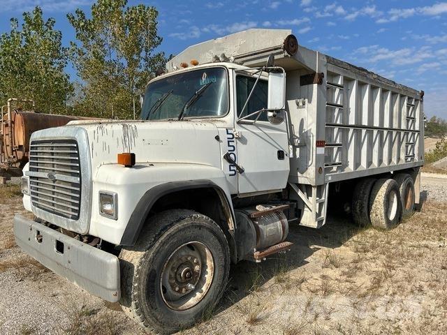 Ford L9000 Sora- ja kippiautot