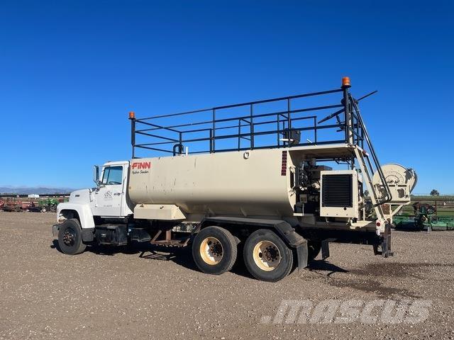 Ford L9000 Muut maatalouskoneet