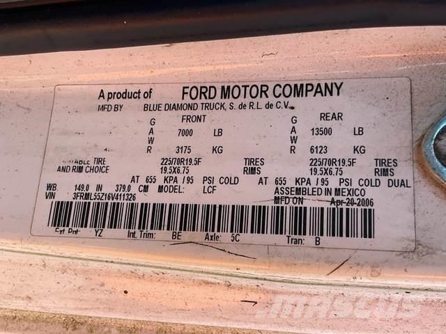 Ford LCF Betonikuorma-autot