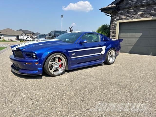 Ford Mustang Henkilöautot