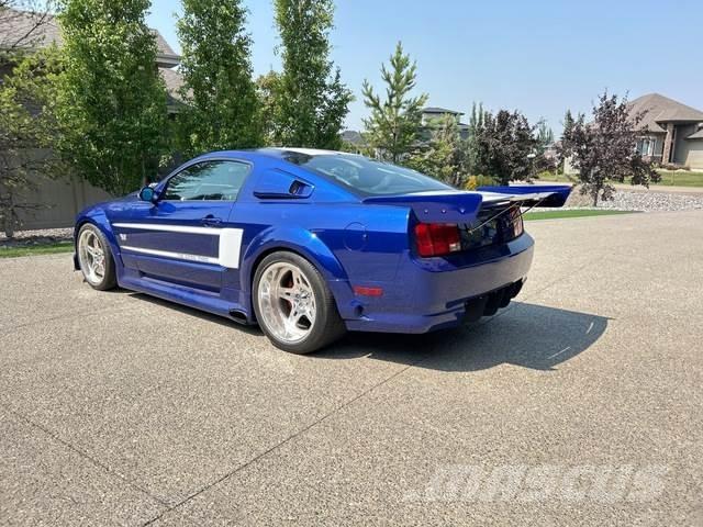 Ford Mustang Henkilöautot