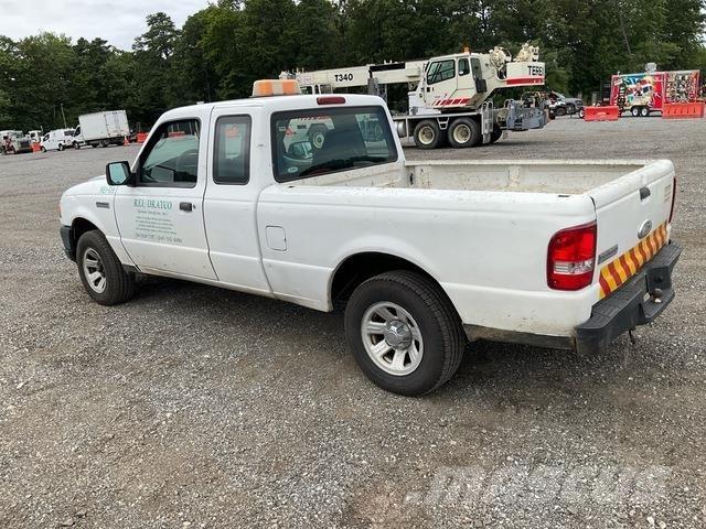 Ford Ranger Lava-autot