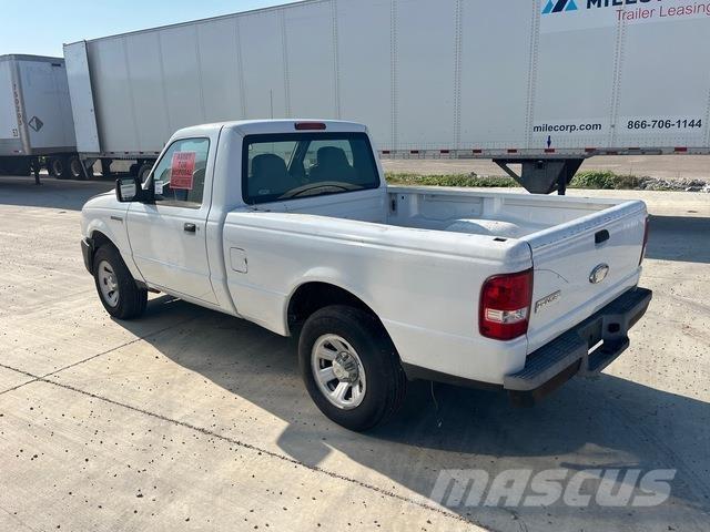Ford Ranger Lava-autot