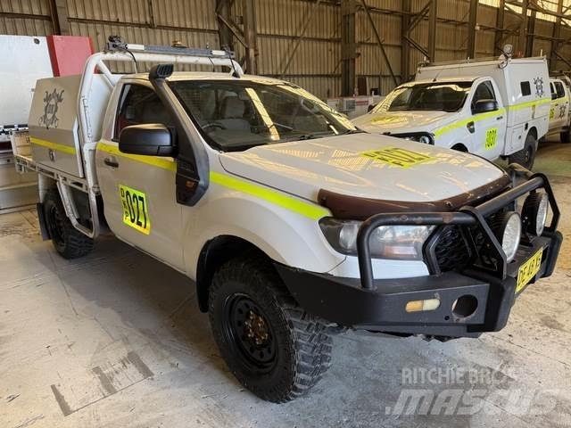 Ford Ranger XL Lava-autot