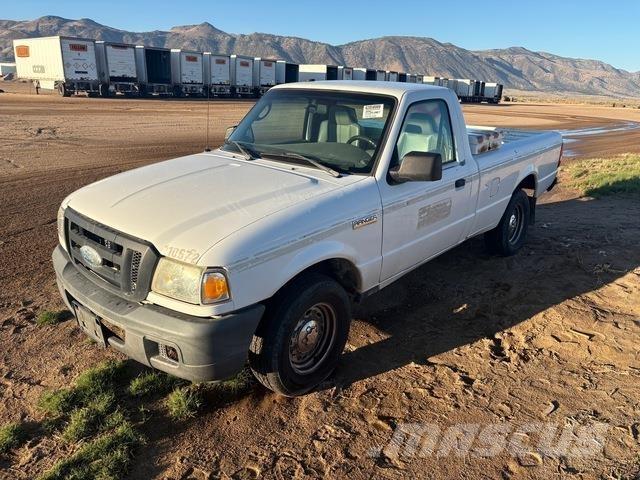 Ford Ranger XL Lava-autot