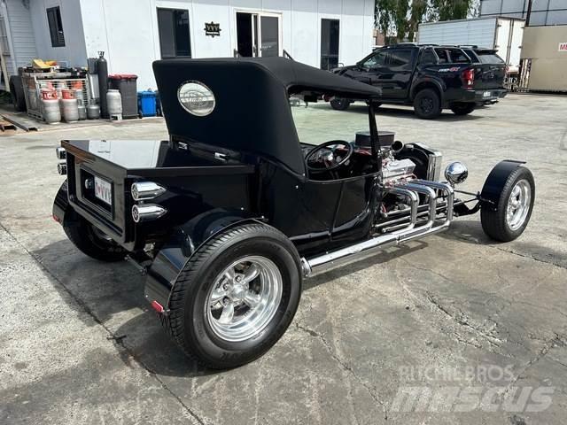 Ford T Bucket Henkilöautot