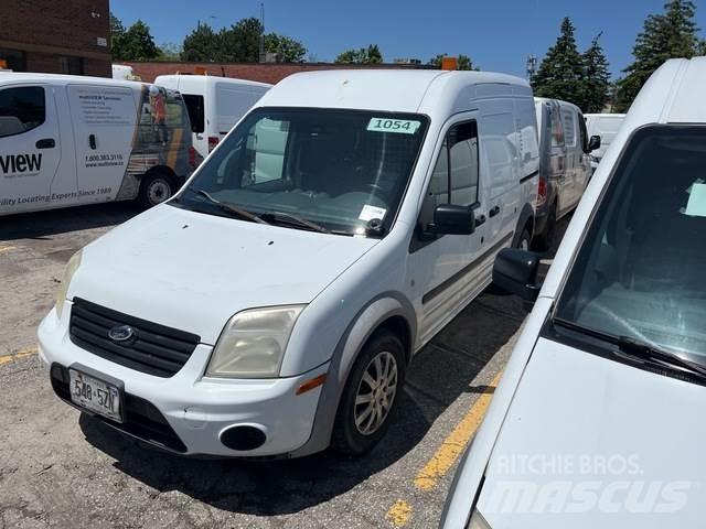 Ford Transit Pakettiautot
