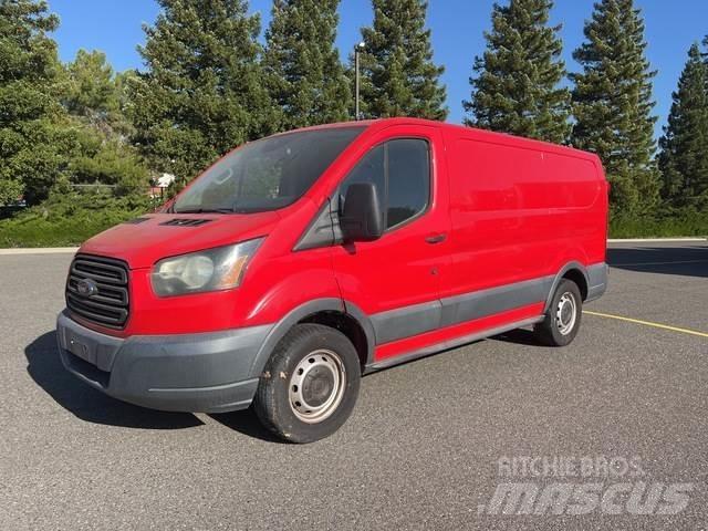 Ford Transit Pakettiautot