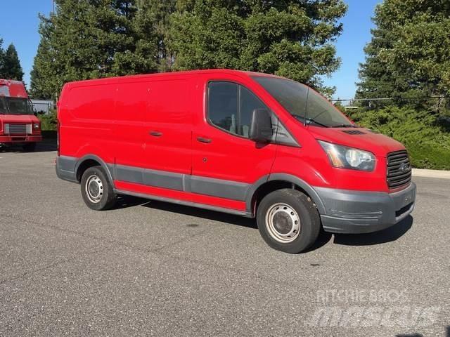 Ford Transit Pakettiautot