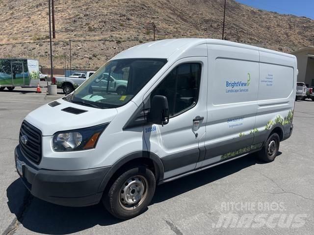 Ford Transit Pakettiautot