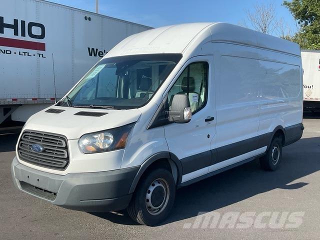 Ford Transit Umpikorikuorma-autot