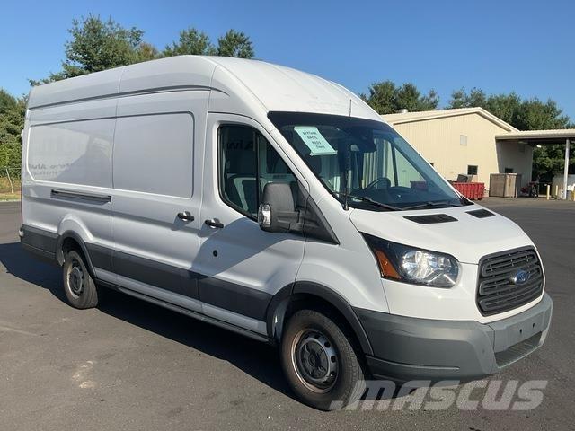 Ford Transit Umpikorikuorma-autot