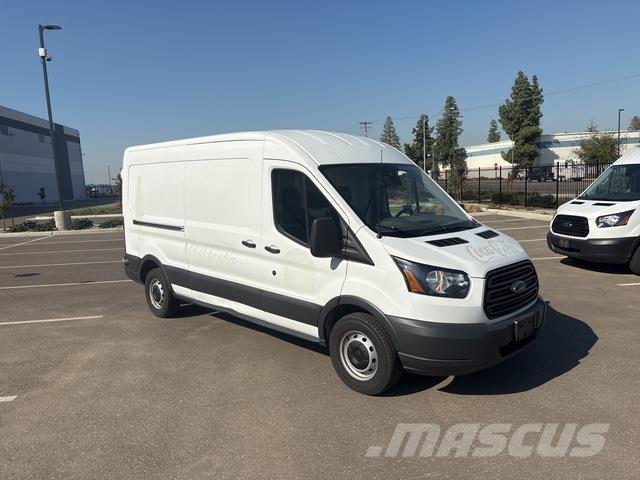 Ford Transit Pakettiautot