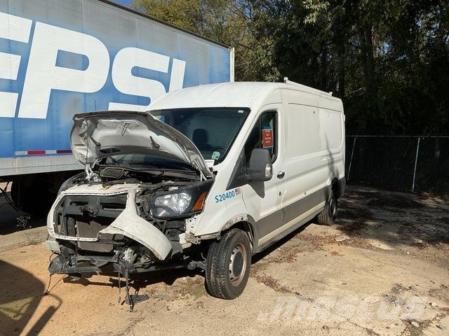 Ford Transit Pakettiautot