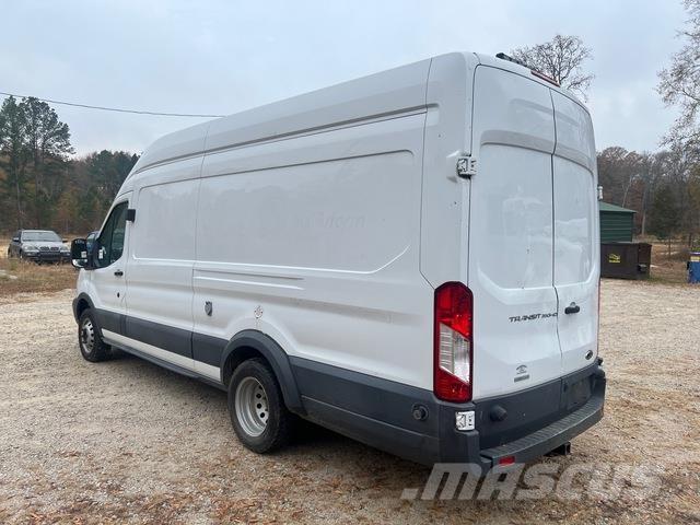 Ford Transit Pakettiautot