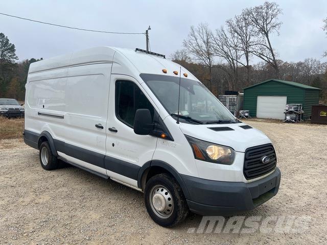 Ford Transit Pakettiautot