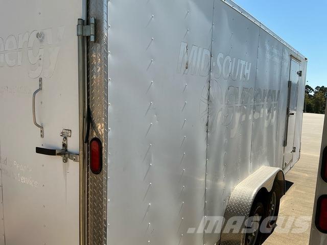 Forest River  Umpikoriperävaunut