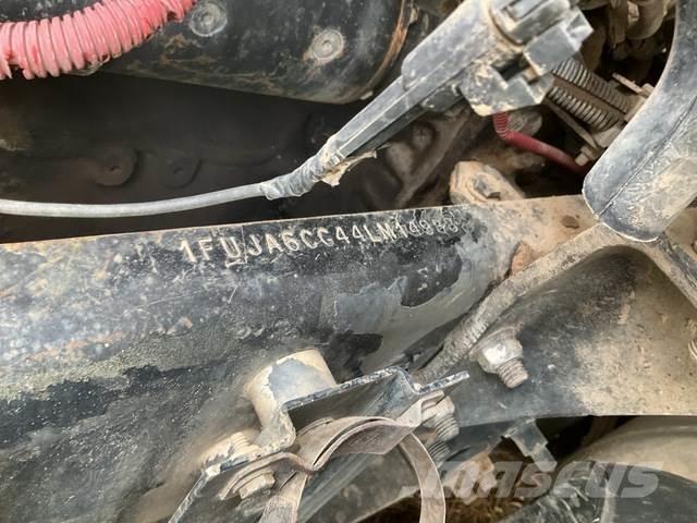 Freightliner  Vetopöytäautot