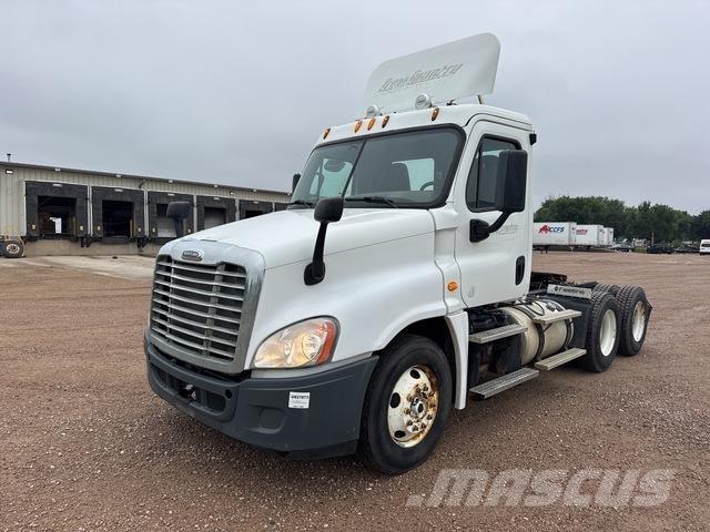Freightliner  Vetopöytäautot