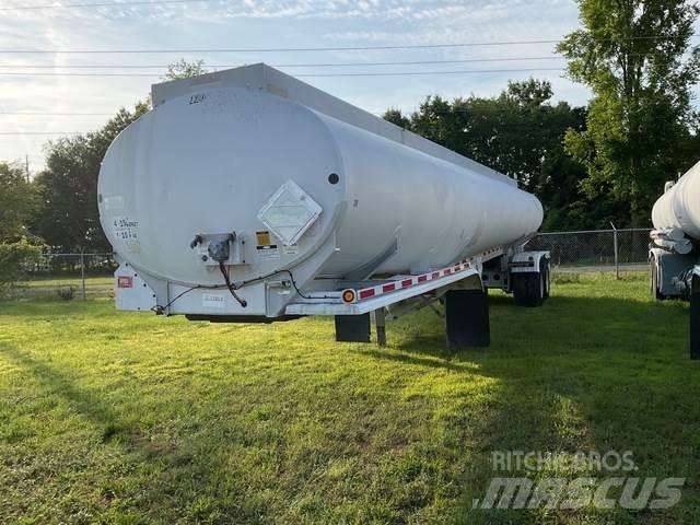 Fruehauf  Säiliöperävaunut