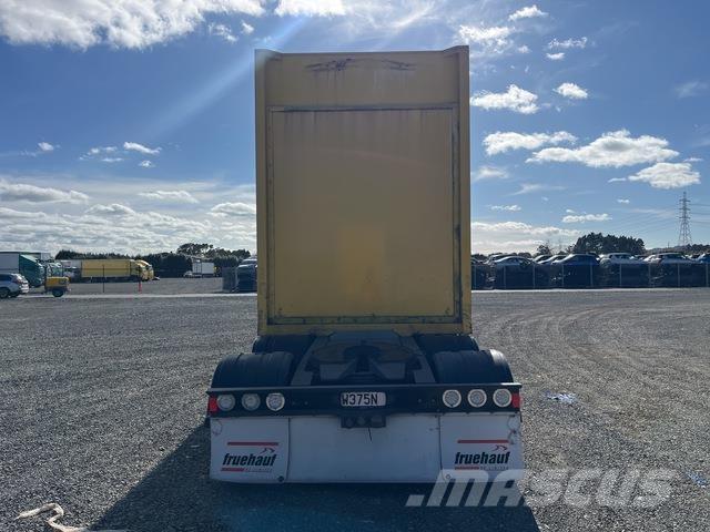 Fruehauf  Pressukapelliperävaunut