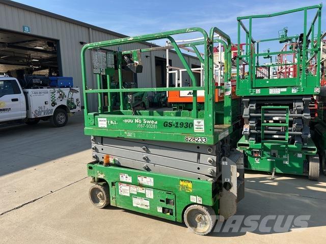 Genie GS-1930 Saksilavat