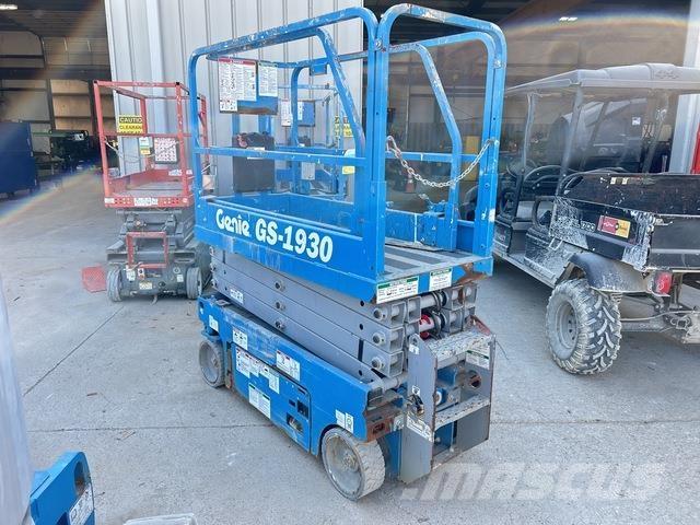 Genie GS-1930 Saksilavat