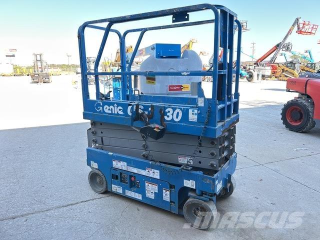 Genie GS-1930 Saksilavat