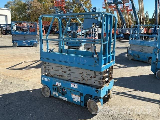 Genie GS-1930 Saksilavat