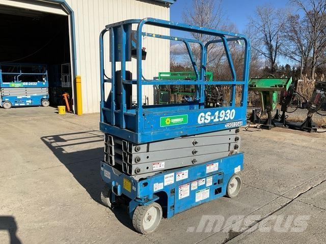 Genie GS-1930 Saksilavat