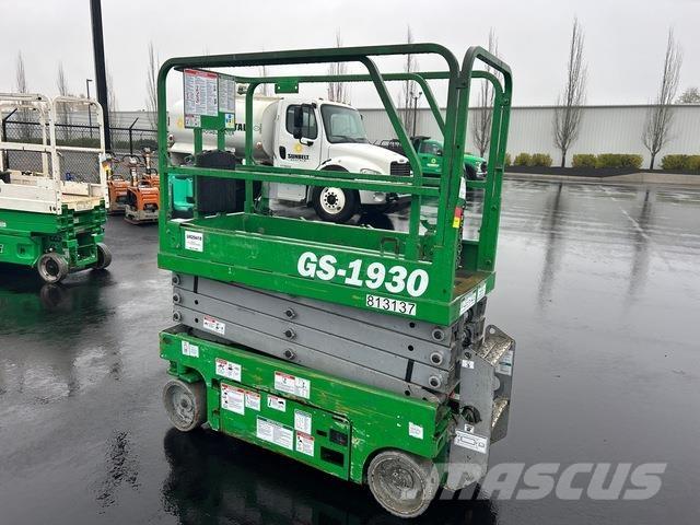 Genie GS-1930 Saksilavat