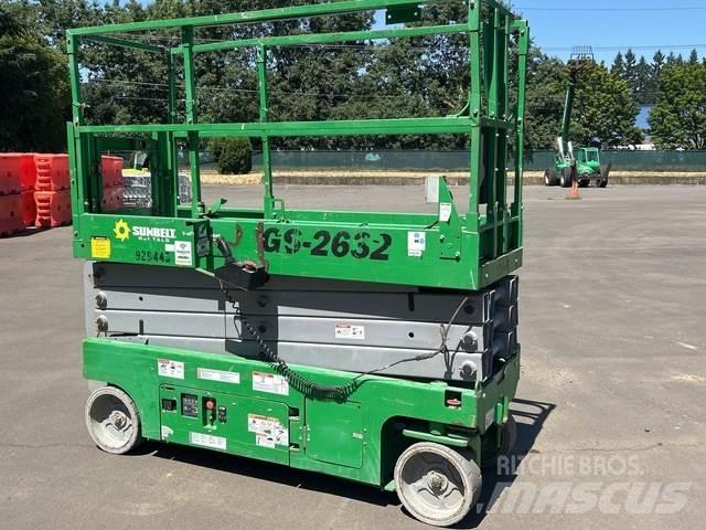 Genie GS-2632 Saksilavat