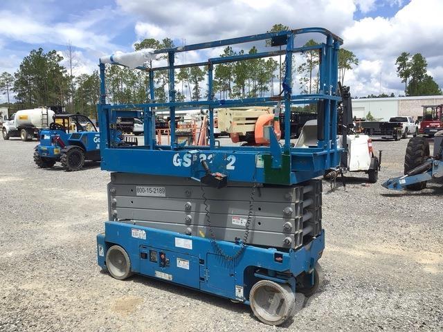 Genie GS-3232 Saksilavat