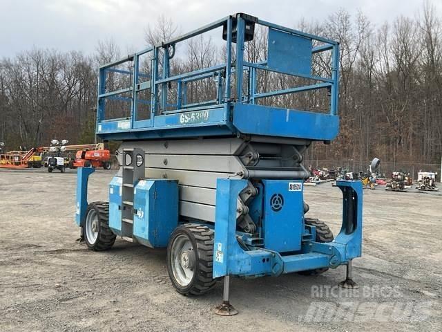 Genie GS-5390 Saksilavat