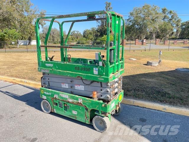 Genie GS1930 Saksilavat