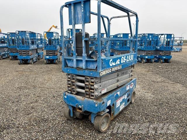 Genie GS1930 Saksilavat