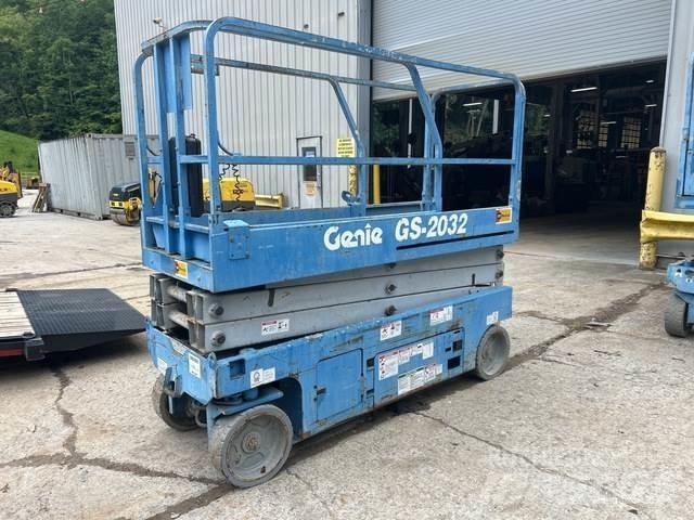 Genie GS2032 Saksilavat
